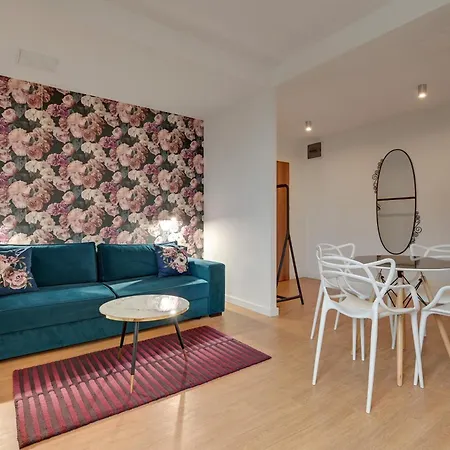 Blue Mandarin Ii Apartment