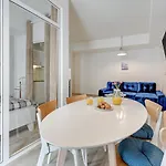 Apartman Blue Mandarin Ii *
