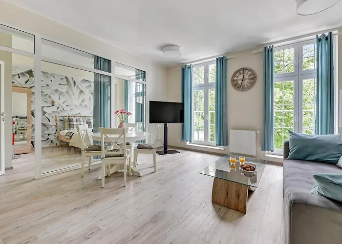 Апартаменти Blue Mandarin Ii